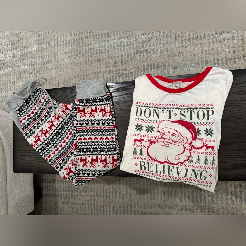 Women’s Don't Stop Believing Red & White Christmas Pajama Set